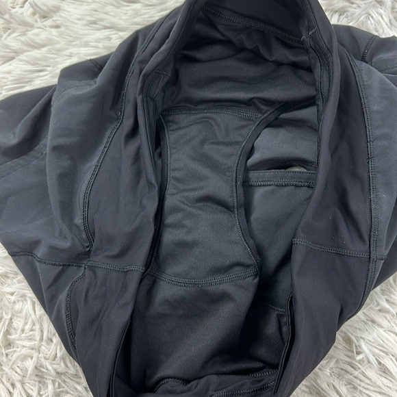 Lululemon Speed Up Short *2.5" Black - Picture 3 of 5